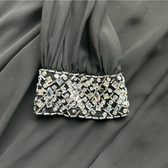 Alex Evenings BLACK JERSEY CHIFONN LONG SLEEVED DRESS WITH BEADED CUFFS size 16W - Picture 5 of 10